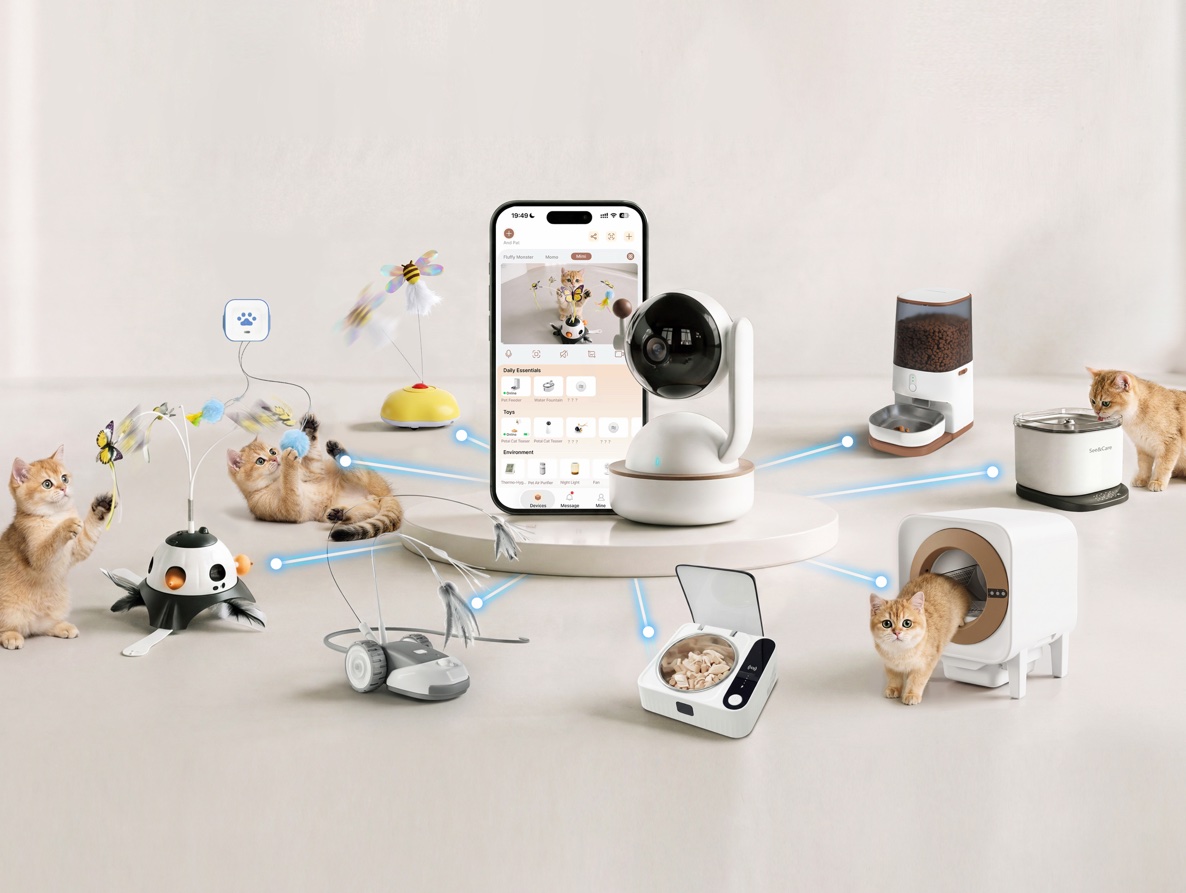 One camera hub connecting every pet device